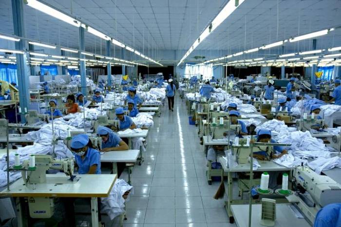 Mách bạn mẹo chọn địa chỉ may áo đồng phục cho công ty tốt nhất